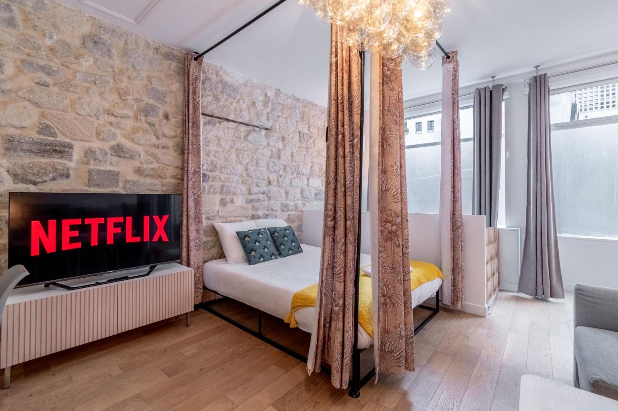 Appartement Spacieux Et Renove パリ エクステリア 写真