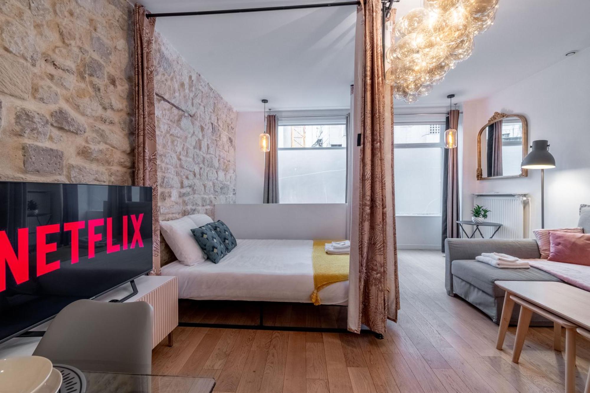 Appartement Spacieux Et Renove パリ エクステリア 写真